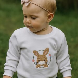 Sweatshirt Hasenstickerei mit Blümchen